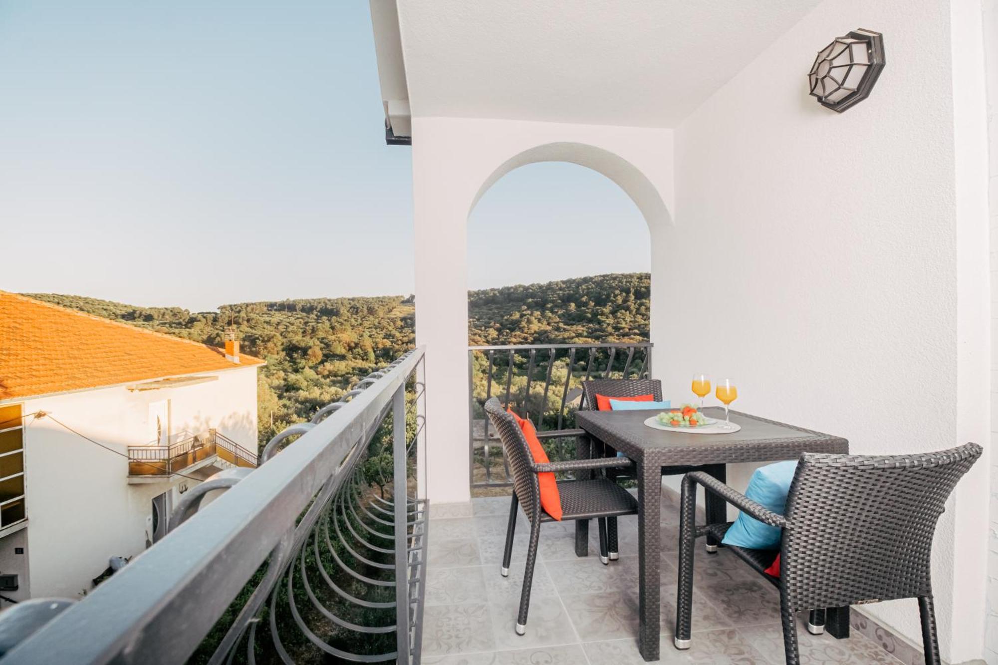 Residence Biocic Donji Okrug  Rum bild